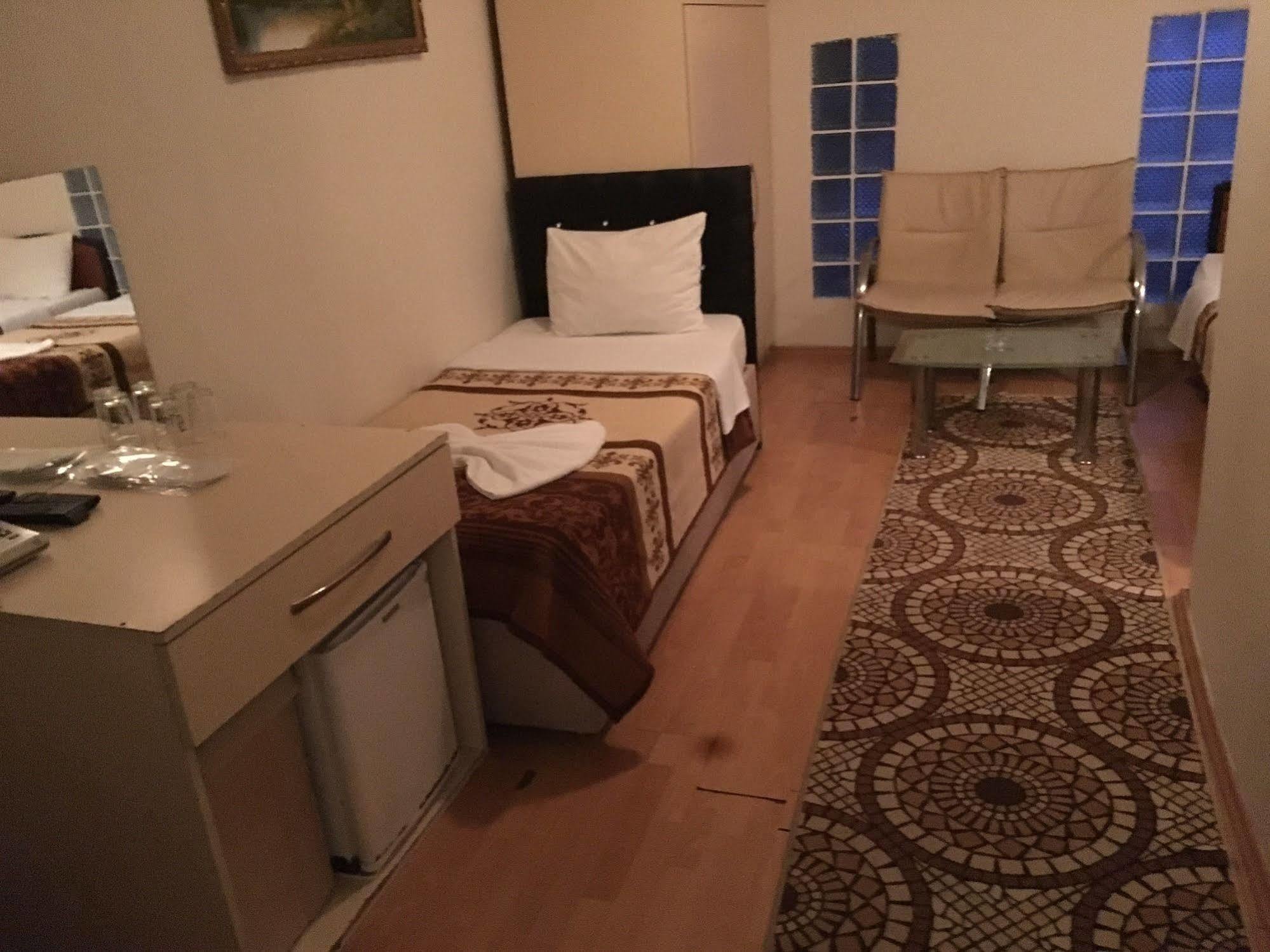 Oeruen Hotel Istanbul Eksteriør billede